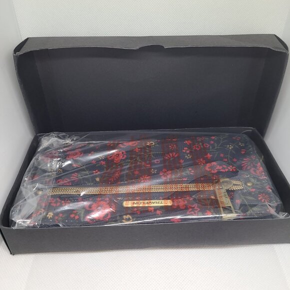 NEW - Travelon Wallet Wristlet Safe ID RFID Women's Zip Clutch Floral Navy - Picture 4 of 11